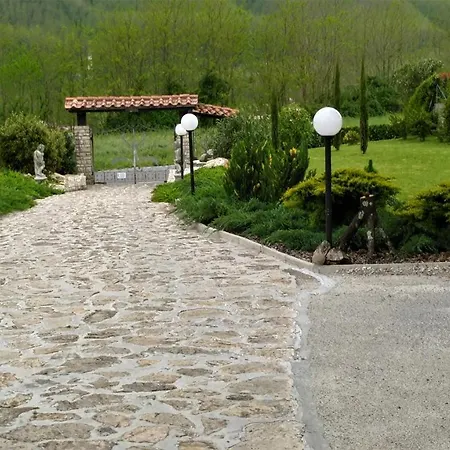 Maison De Cedre Apartmán Bagni di Lucca